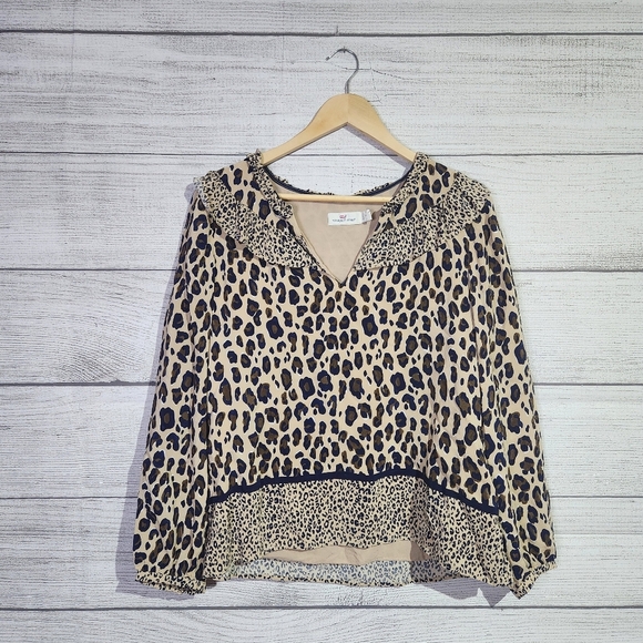 Vineyard Vines Leopard Print Women's Top, Size S - Picture 2 of 11